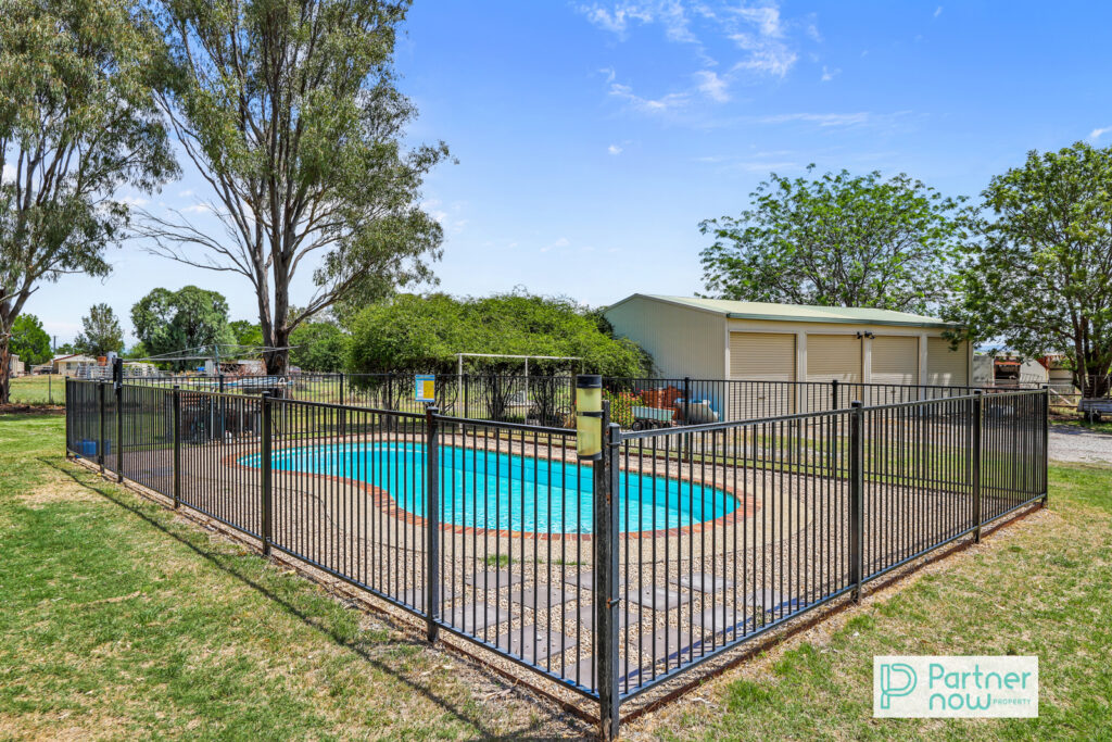 263 Meldorn Lane, Tamworth - Thumbnail 5