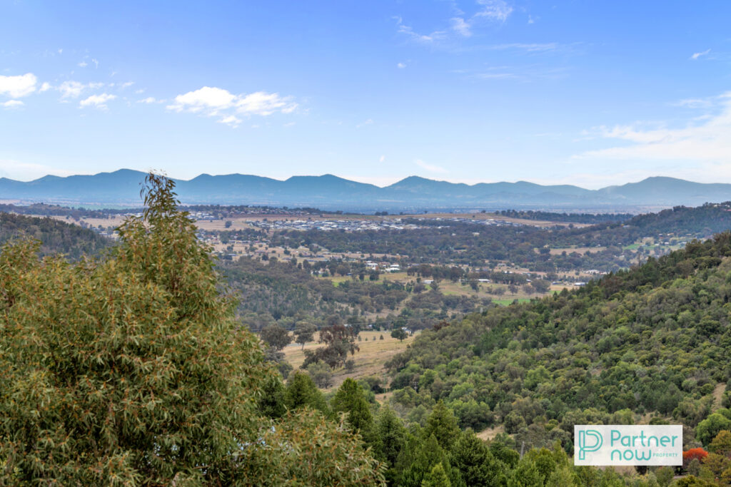 15 Katrina Court, Tamworth - Image 1