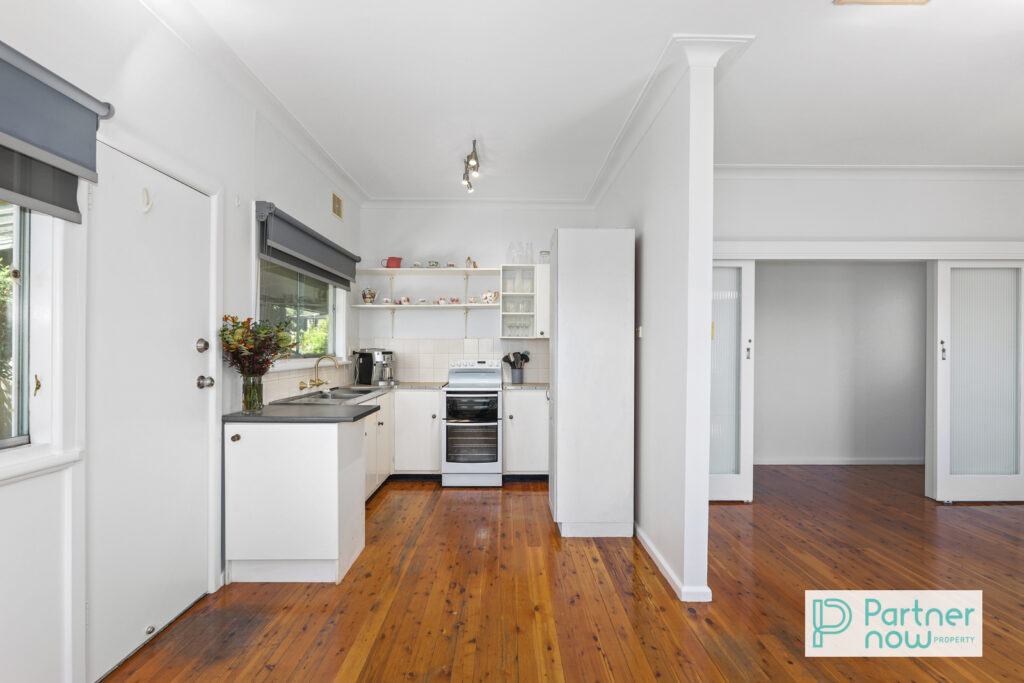 31 Croydon Avenue, Tamworth - Thumbnail 4