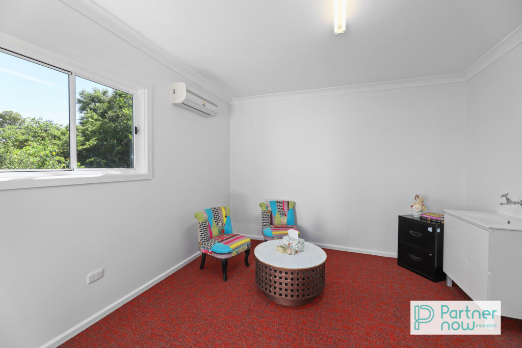 31 Croydon Avenue, Tamworth - Thumbnail 3