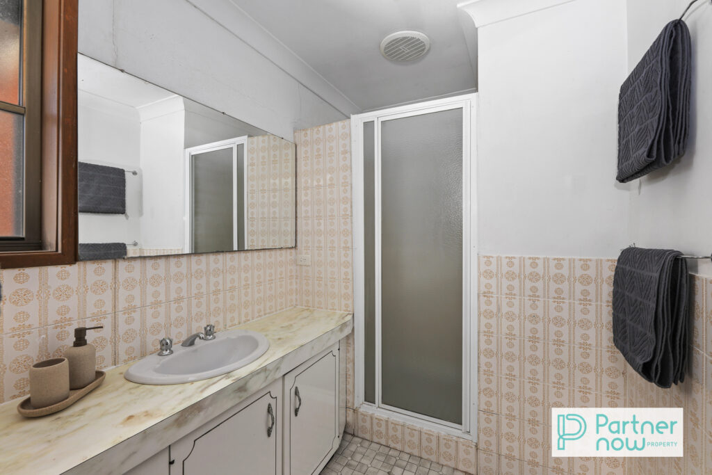 2/49 Rawson Avenue, Tamworth - Thumbnail 4