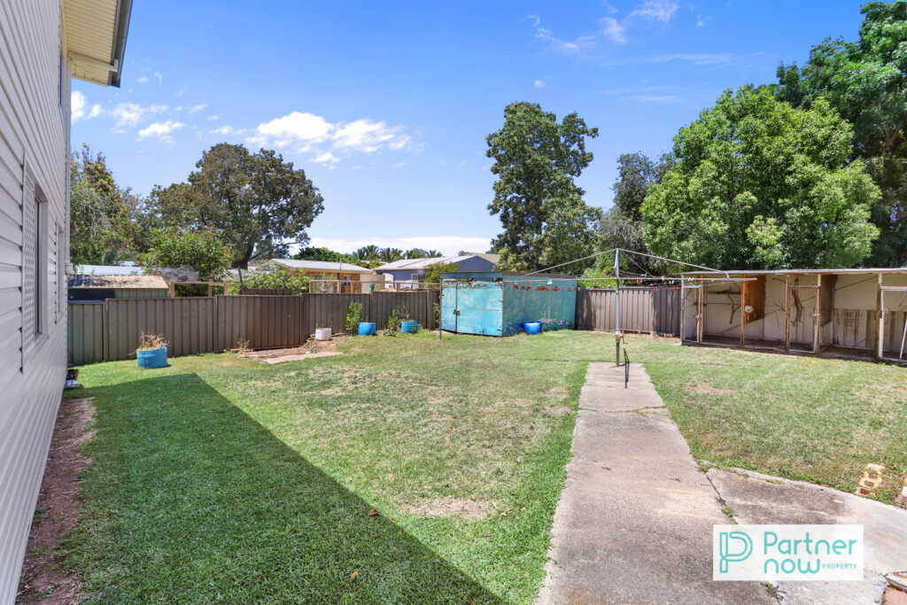 14 Oak Street, Tamworth - Thumbnail 2