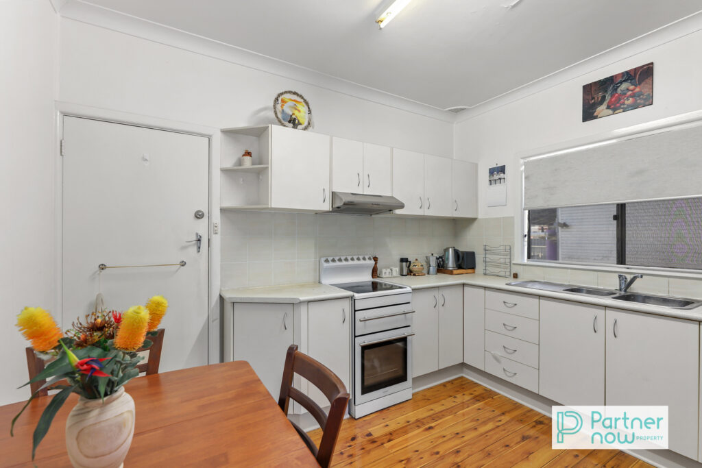 19 Florence Lane, Tamworth - Thumbnail 5