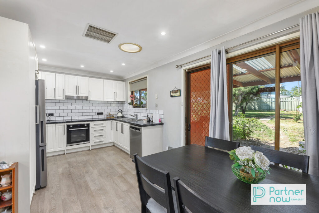 34 Oak Street, Tamworth - Thumbnail 8