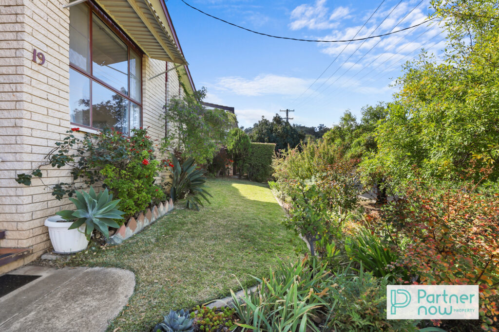 19 Ernest Street, Tamworth - Image 1