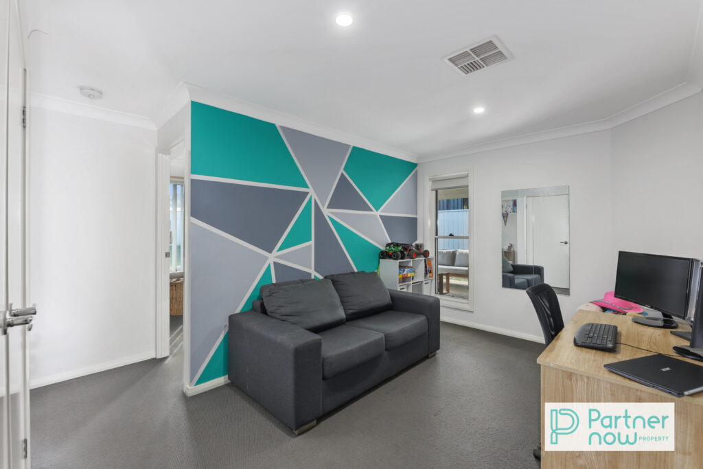 8 Bellas Way, Tamworth - Thumbnail 6