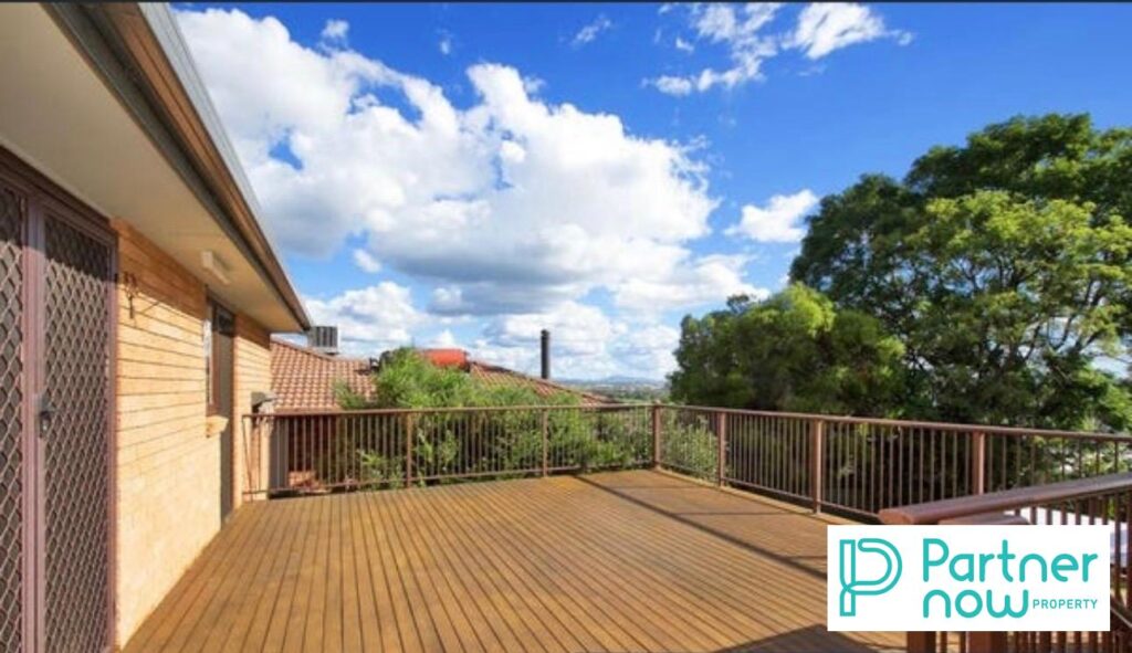 15 Woodburn Way, Tamworth - Thumbnail 2