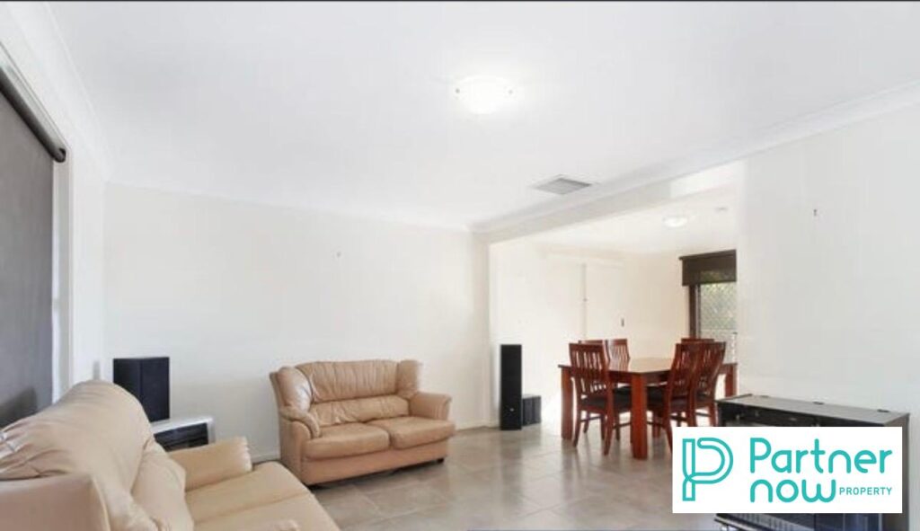 15 Woodburn Way, Tamworth - Thumbnail 7