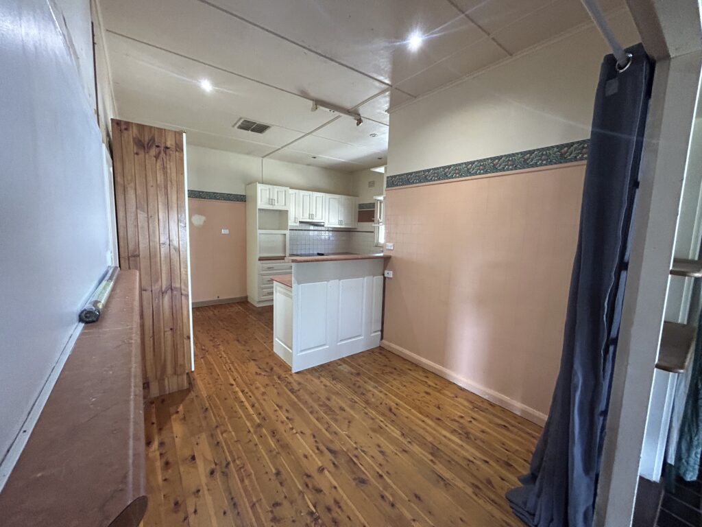 12 Cambridge Street, Tamworth - Thumbnail 4