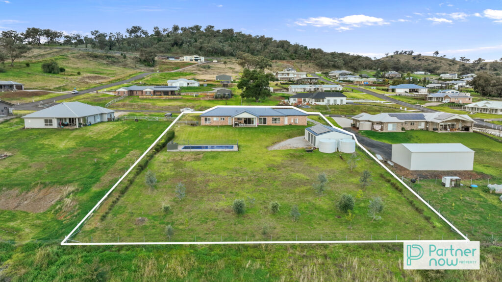 3 Decora Road, Tamworth - Image 1