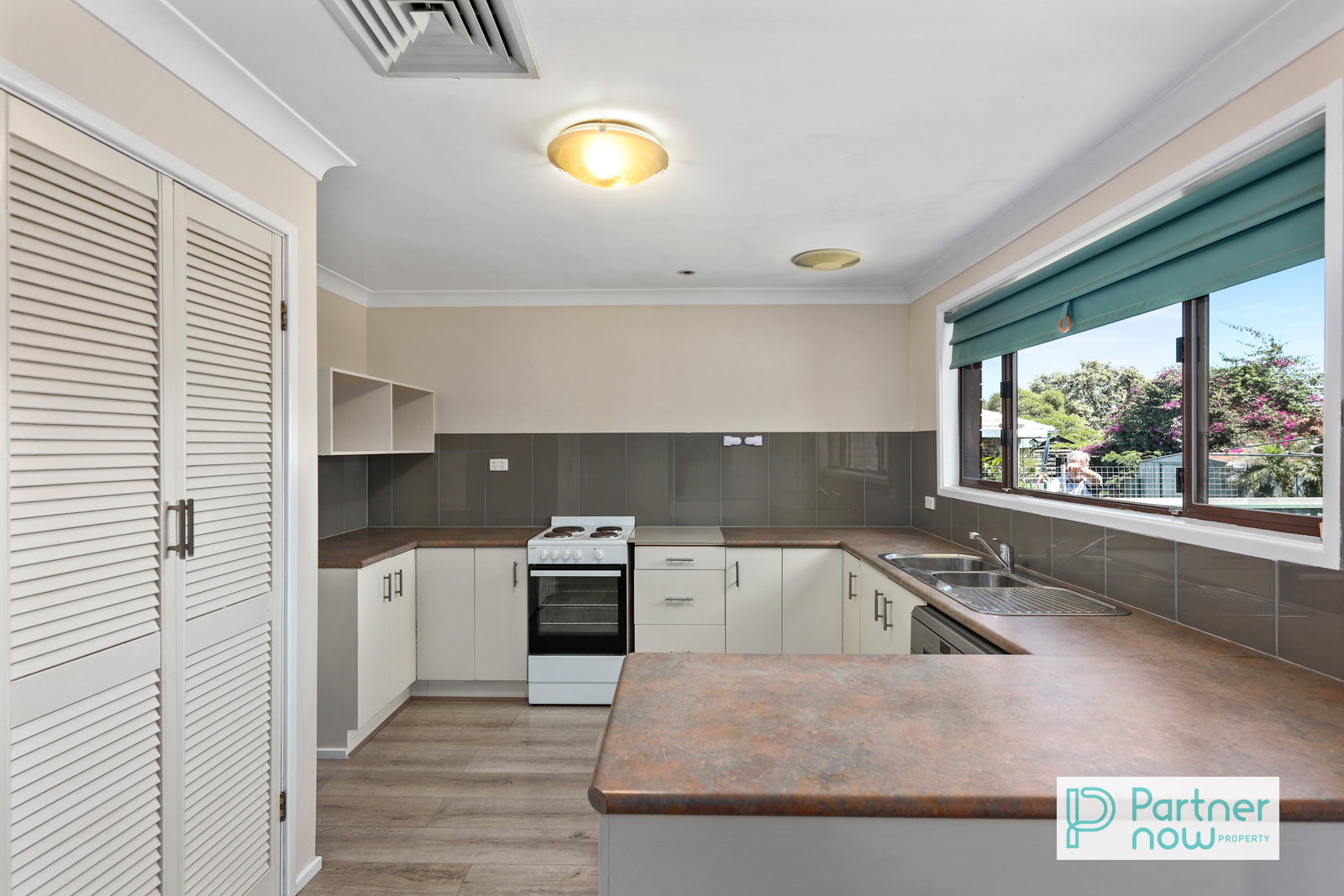 138 Hillvue Road, TAMWORTH NSW 2340, Tamworth - Thumbnail 5